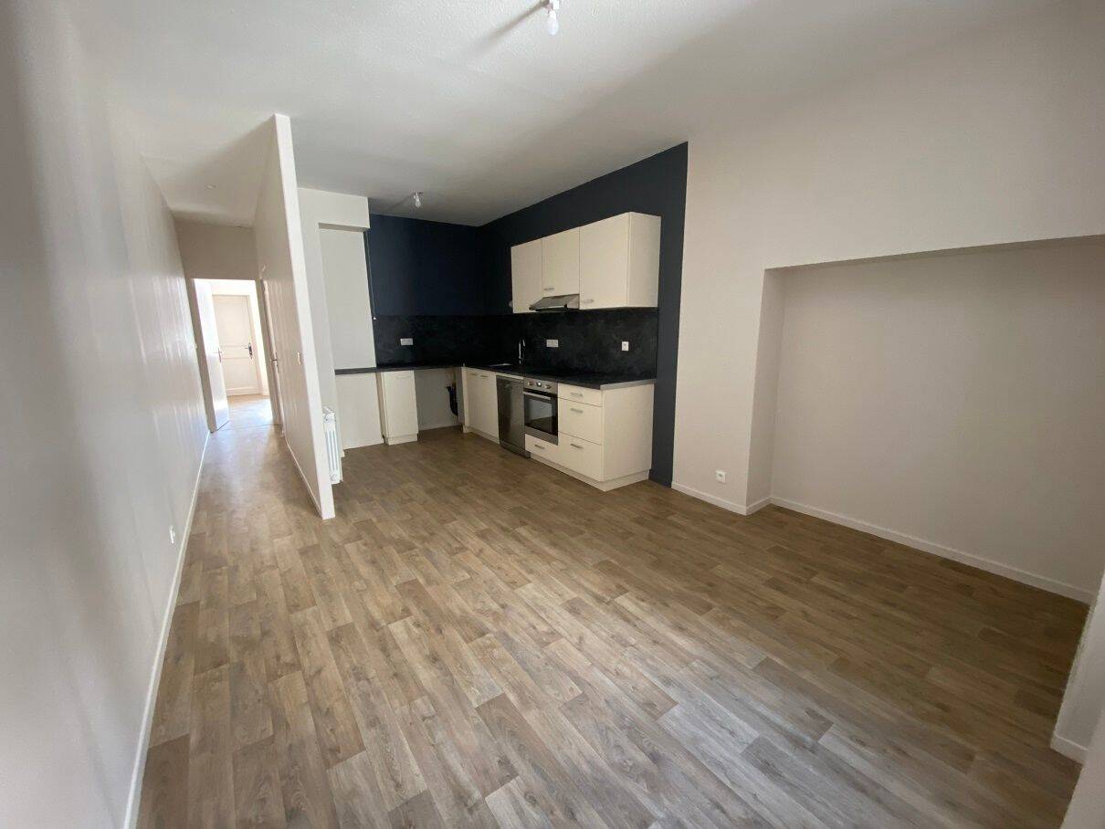 Appartement 2 pièces 36 m² · à Lons-le-Saunier · 36 m² · 460 €