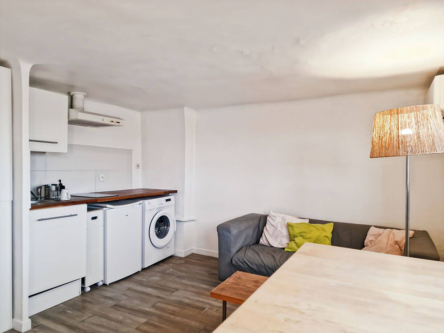 Appartement 1 pièce 27 m² · à Marseille 5ème Arrondissement · 27 m² · 600 €