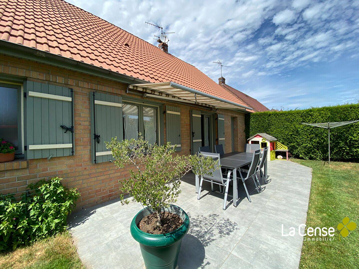 Maison 6 pièces 118 m² · à Péronne-en-Mélantois · 118,2 m² · 399 000 €