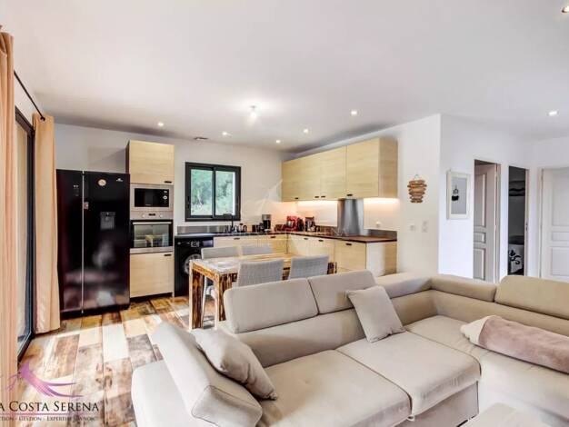 Maison à vendre 315 000 € 3 pièces 2 chambres 62,3 m² Serra-di-Fiumorbo 20243