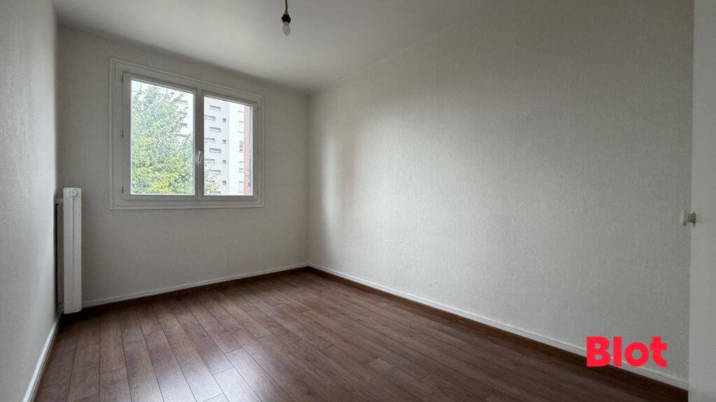 À LOUER - T3 - 62,56M² - À RENNES - Square Edouard Herriot - Sa — 5