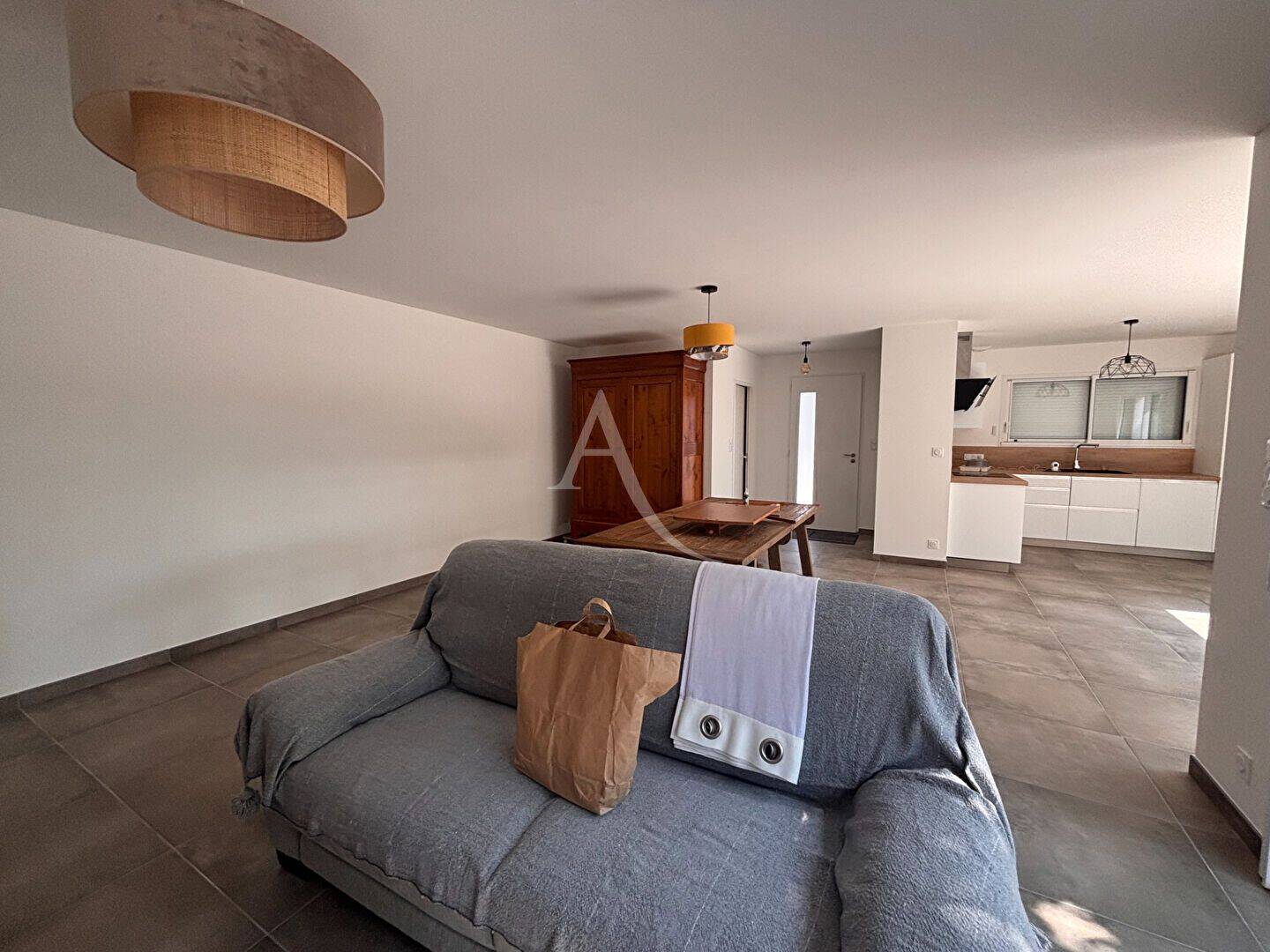 Maison 4 pièces 100 m² · à Les Sables-d'Olonne · 100 m² · 1 415 €/mois
