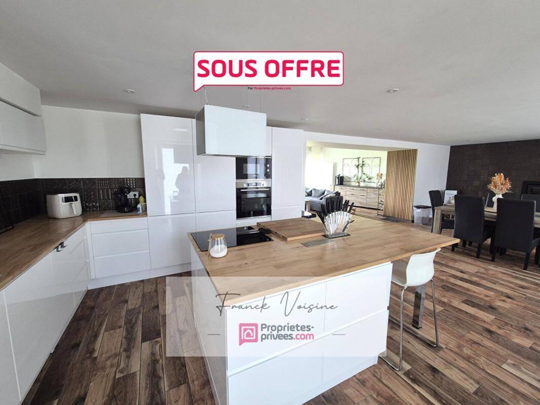 Maison 7 pièces 160 m² · à Saint-Prouant · 160 m² · 229 500 €
