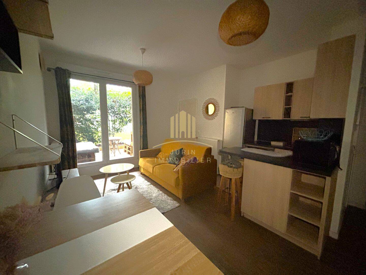Appartement 2 pièces 37 m² · à Créteil · 36,9 m² · 1 020 €