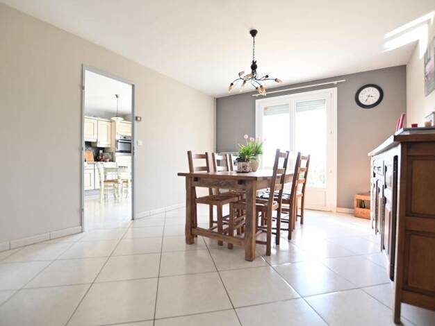 Maison à vendre 192 600 € 4 pièces 3 chambres 90 m² 398 m² de terrain Delique-Saint Gilles Abbeville 80100