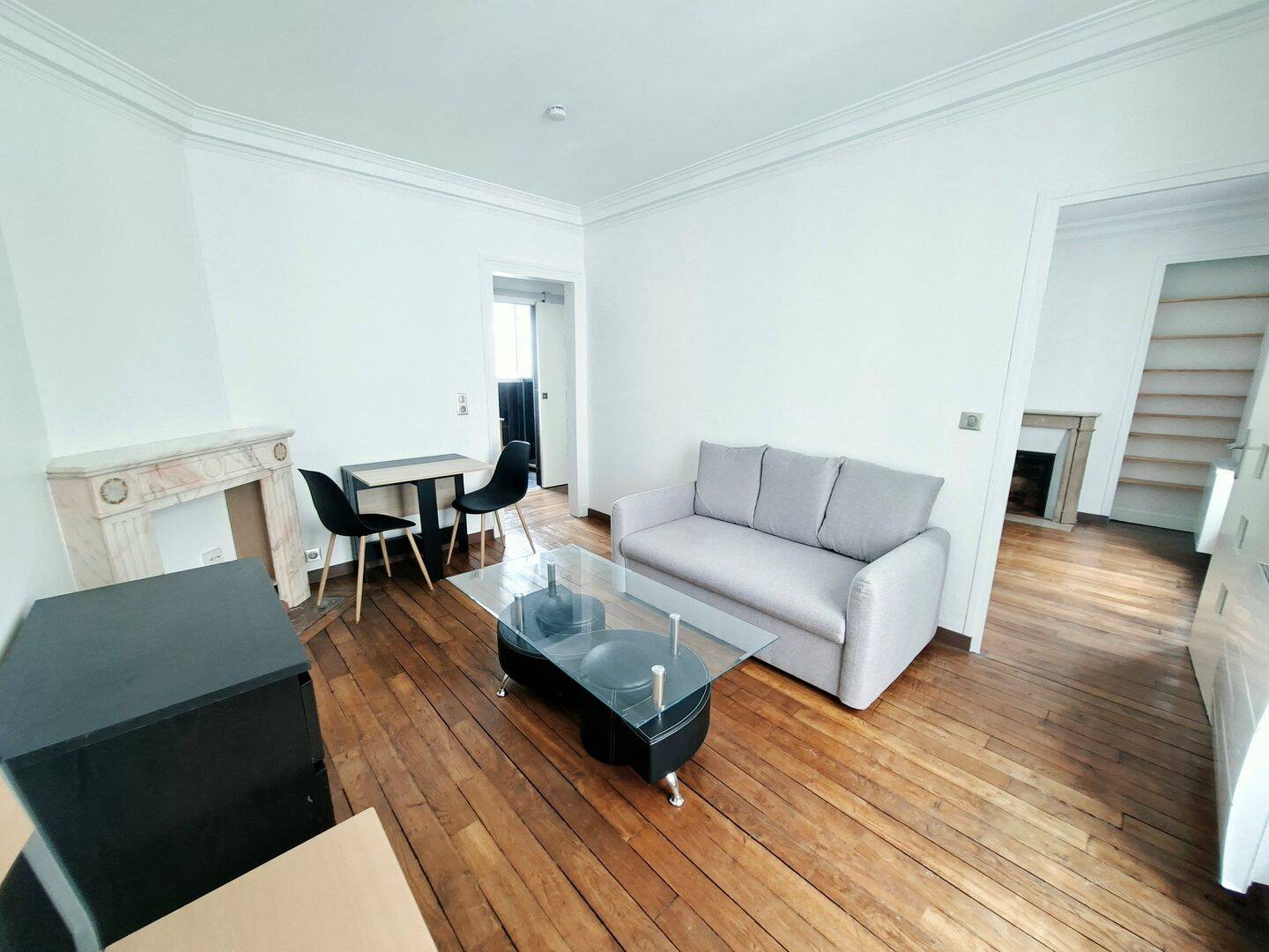Appartement 2 pièces 39 m² · à Paris 15ème Arrondissement · 39,3 m² · 1 566 €/mois