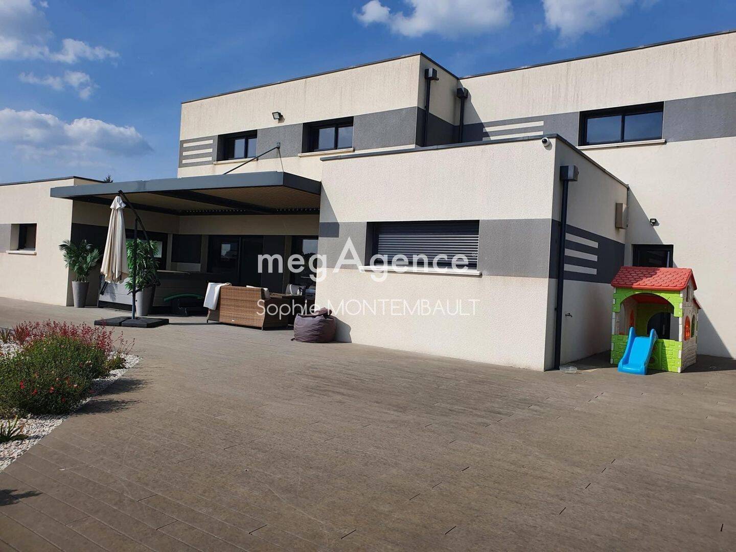 Maison 5 pièces 235 m² · à Mondoubleau · 235 m² · 466 000 €