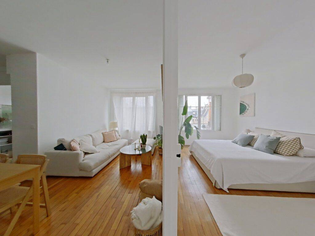 Appartement 2 pièces 50 m² · à Paris 17ème Arrondissement · 50 m² · 1 607 €