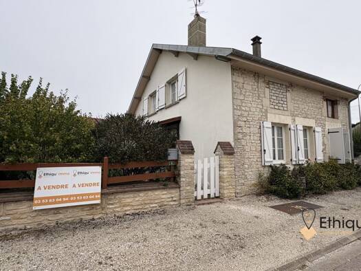 Maison à vendre 89 900 € 5 pièces 4 chambres 112,5 m² Lignol-le-Château 10200
