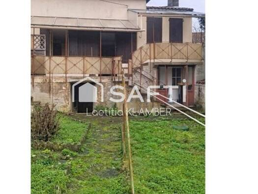 Maison à vendre 162 000 € 4 pièces 2 chambres 55 m² 694 m² de terrain Jonzac 17500