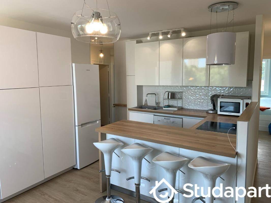 1 pièce 11 m² · à Rezé · 11 m² · 475 €