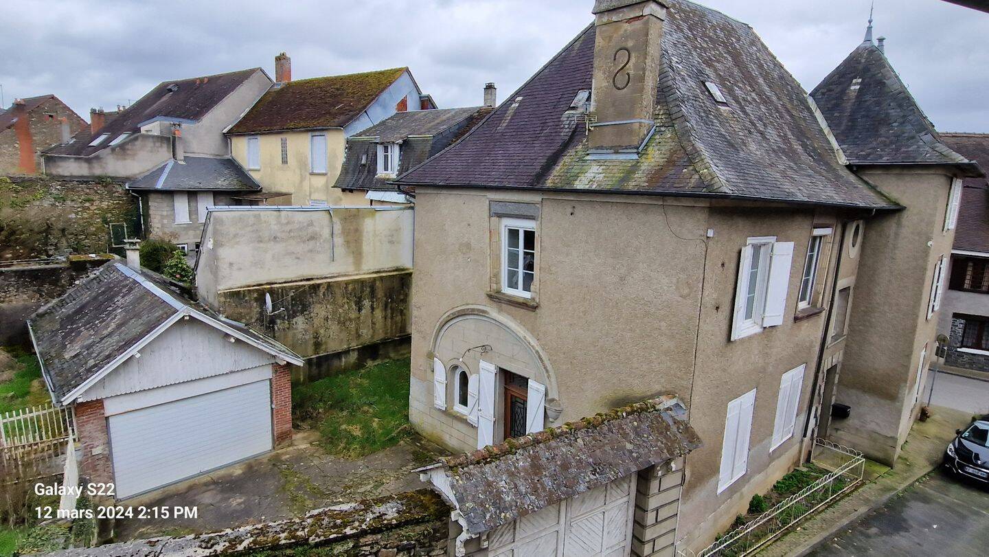 Maison 7 pièces 170 m² · à Lubersac · 170 m² · 149 000 €