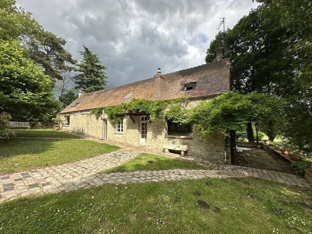 Maison à louer 1 700 € 5 pièces 3 chambres 112 m² 700 m² de terrain Les Bréviaires 78610