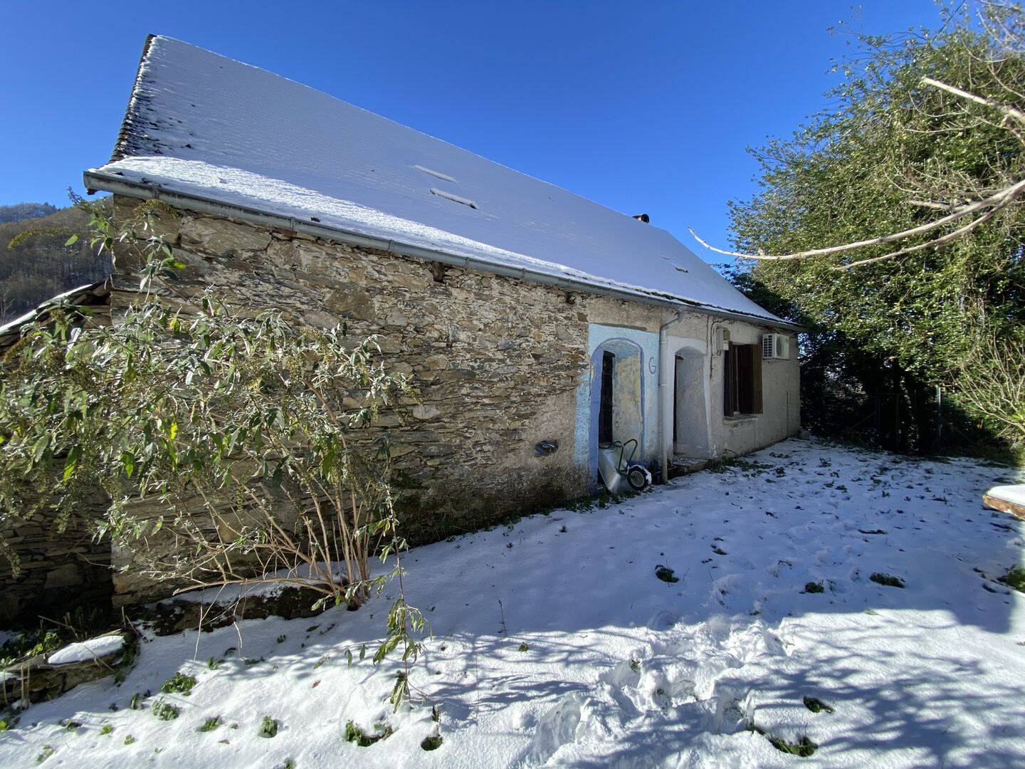 Maison 2 pièces 72 m² · à Le Port · 72,4 m² · 60 000 €