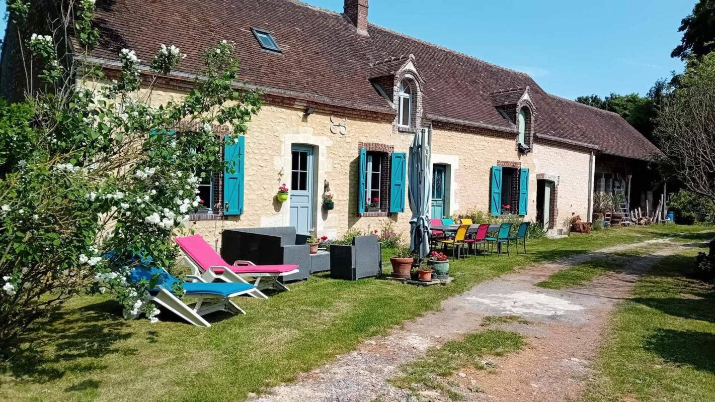Maison 5 pièces 120 m² · à Vichères · 120 m² · 349 800 €