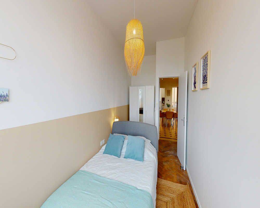 Appartement 4 pièces 130 m² · à Lyon 2ème Arrondissement · 130 m² · 780 €