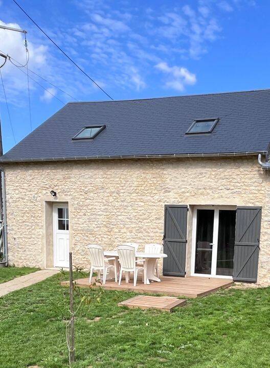 Maison 4 pièces 85 m² · à Neuvy-en-Dunois · 85 m² · 992 €