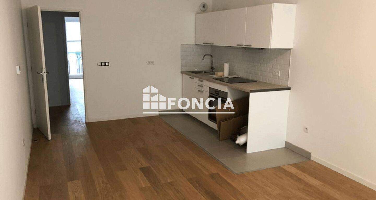 Appartement 2 pièces 42 m² · à Paris 15ème Arrondissement · 42 m² · 1 507 €