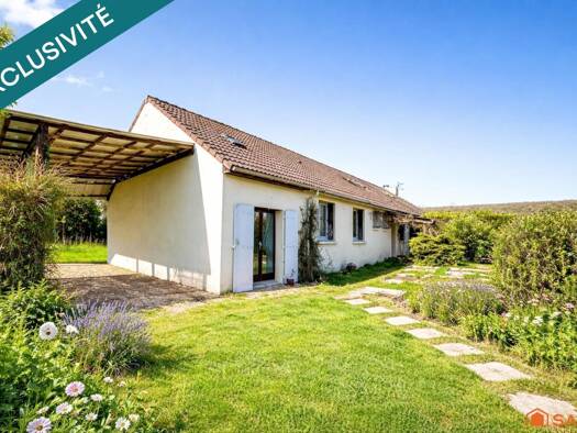 Maison à vendre 204 900 € 7 pièces 6 chambres 141 m² 561 m² de terrain Croth 27530