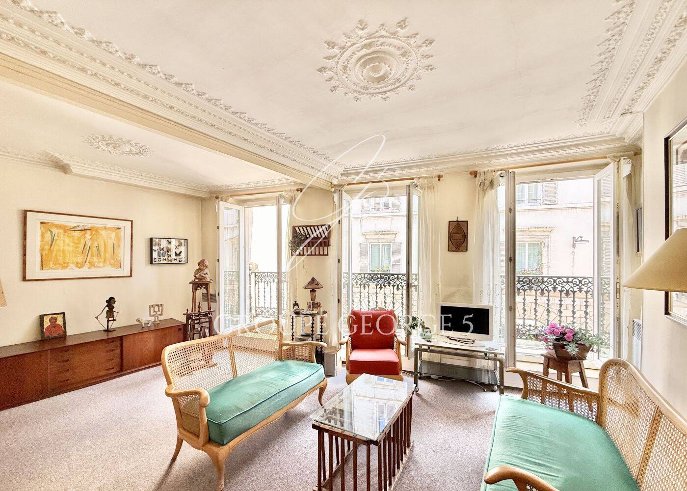 Appartement 2 pièces 56 m² · à Paris 9ème Arrondissement · 56 m² · 550 000 €