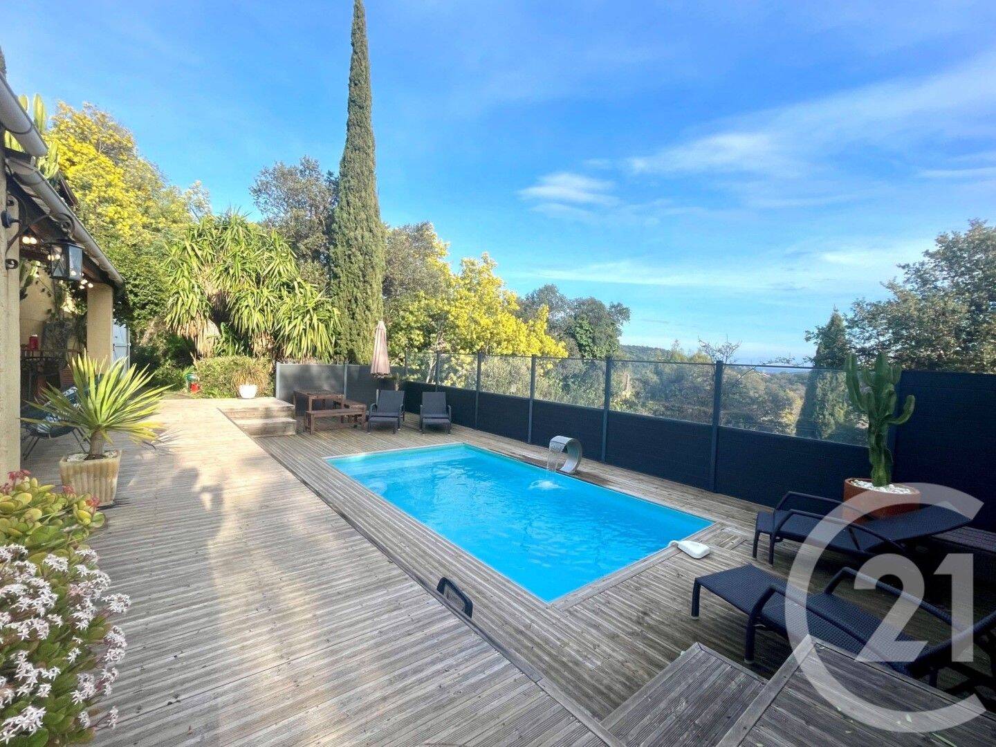 Maison 5 pièces 138 m² · à Bormes-les-Mimosas · 138 m² · 695 000 €