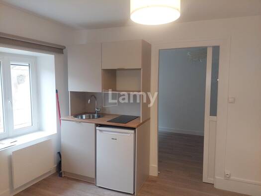 Appartement à louer 485 € 1 pièce 26,2 m² Étage 2/2 Centre Chalon-sur-Saône 71100
