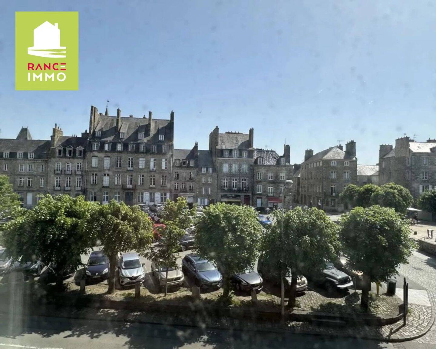 Appartement 8 pièces 197 m² · à Dinan · 197 m² · 262 500 €