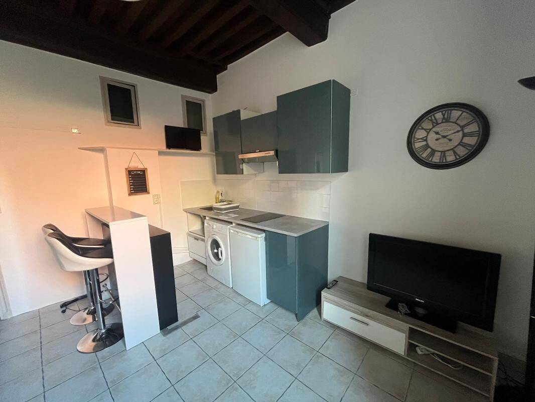 Appartement 1 pièce 20 m² · à Mâcon · 20,1 m² · 390 €