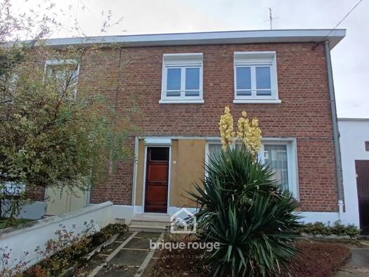 Maison à vendre 241 500 € 6 pièces 5 chambres 109 m² 509 m² de terrain Camphin-en-Carembault 59133