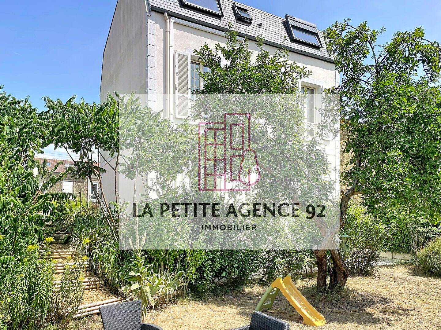 Maison 8 pièces 150 m² · à Clamart · 150 m² · 1 050 000 €