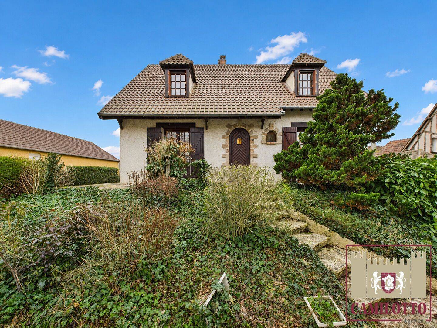 Maison 6 pièces 120 m² · à Nogent-le-Roi · 120 m² · 219 000 €