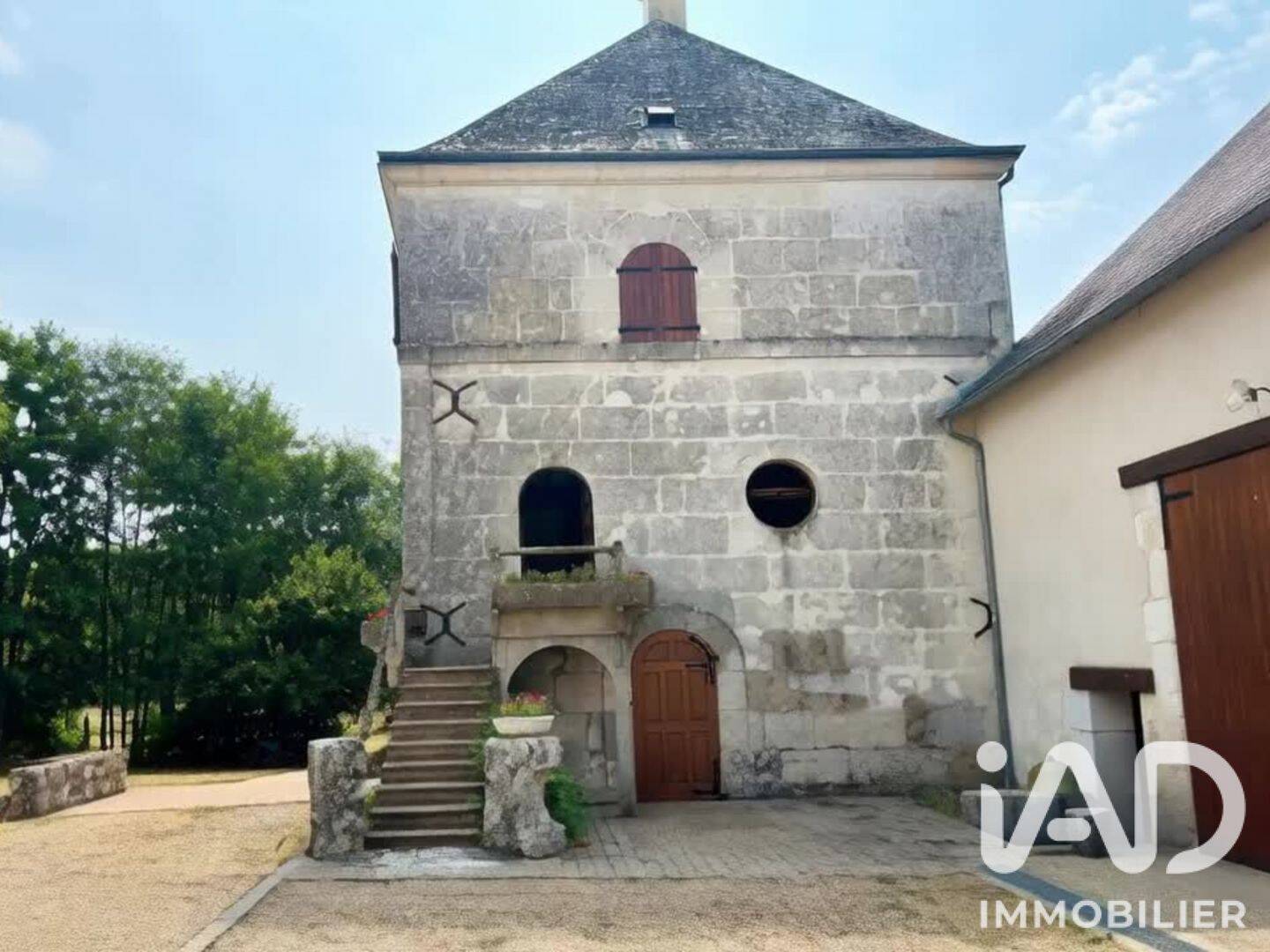 Maison 6 pièces 149 m² · à Mazangé · 149 m² · 438 000 €