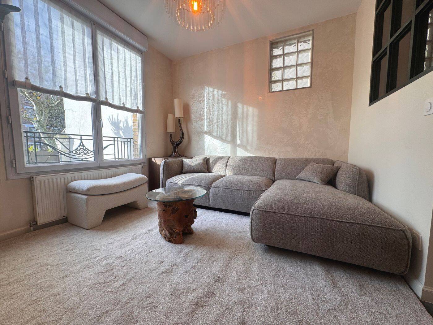Maison 1 pièce 142 m² · à Champigny-sur-Marne · 142 m² · 650 €/mois