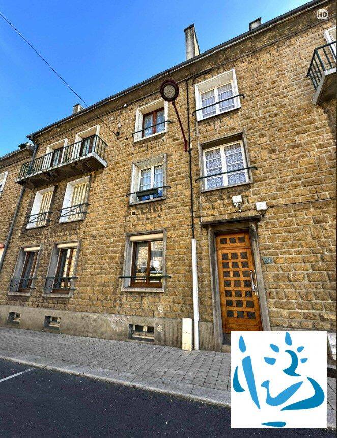 Appartement 6 pièces 89 m² · à Carignan · 89 m² · 75 000 €
