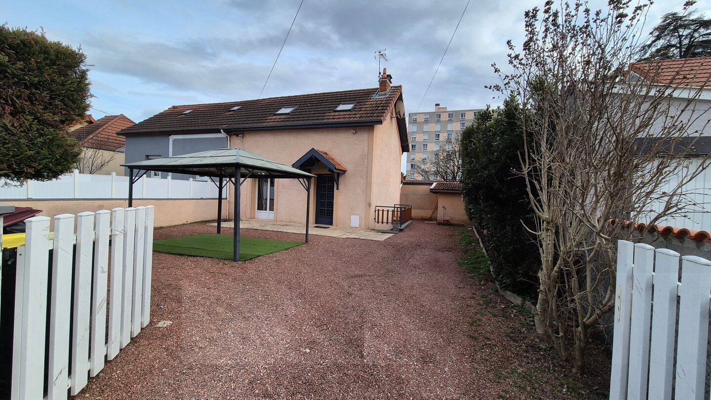 Maison 4 pièces 82 m² · à Roanne · 82 m² · 156 500 €