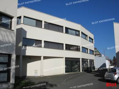 Espace bureau à vendre 105 000 € 53 m² de bureaux Centre Cesson-Sevigne 35510