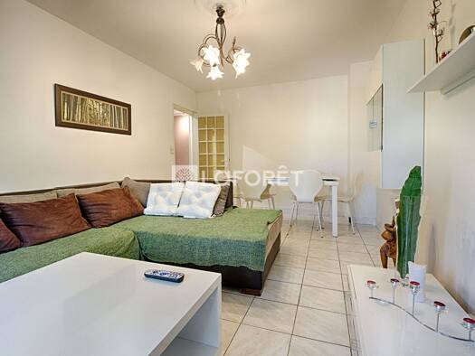 Appartement à vendre 170 000 € 4 pièces 3 chambres 73,8 m² Étage 1/4 Quatres Cités-Simonettes-République Champigny-sur-Marne 94500
