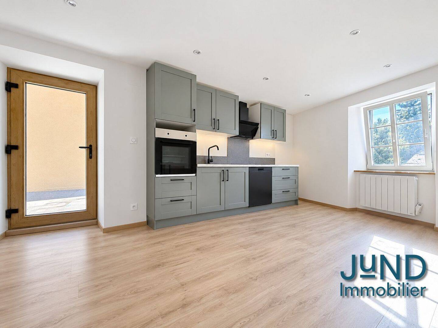 Appartement 4 pièces 101 m² · à Niederbronn-les-Bains · 100,8 m² · 910 €/mois