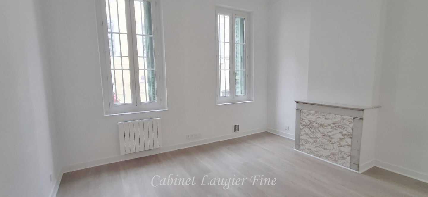 Appartement 3 pièces 64 m² · à Marseille 5ème Arrondissement · 64,5 m² · 1 050 €/mois