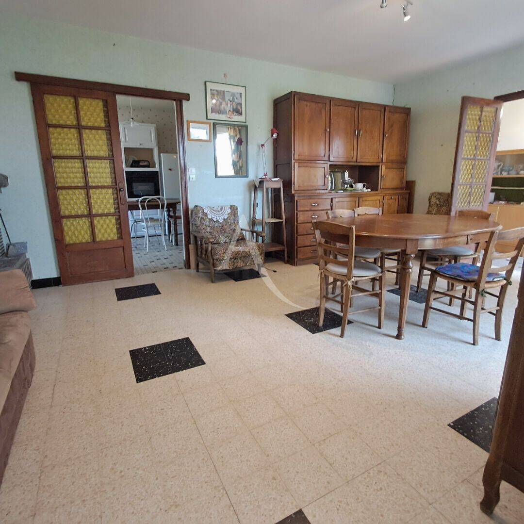 Maison 5 pièces 96 m² · à Vitry-aux-Loges · 96 m² · 170 000 €