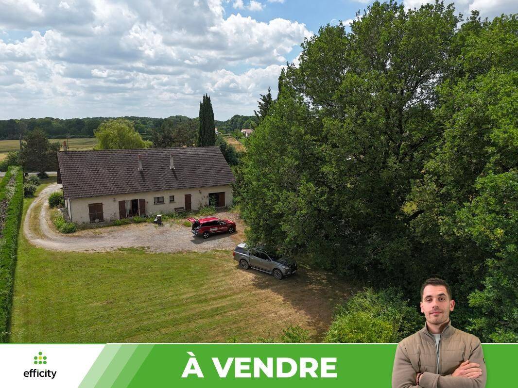 Maison 6 pièces 149 m² · à Usson-du-Poitou · 149 m² · 57 000 €