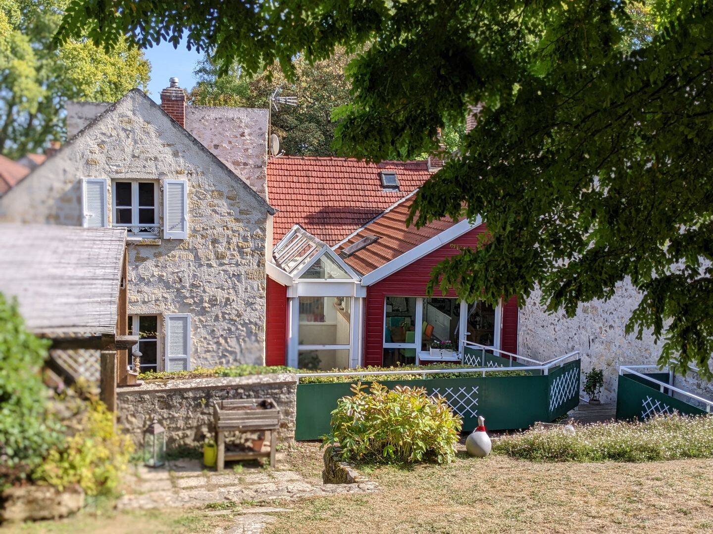 Maison 10 pièces 229 m² · à Vauréal · 229 m² · 698 000 €