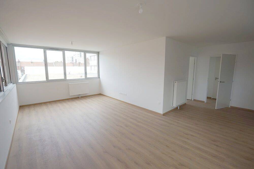 Appartement 3 pièces 75 m² · à Lille · 74,7 m² · 1 045 €