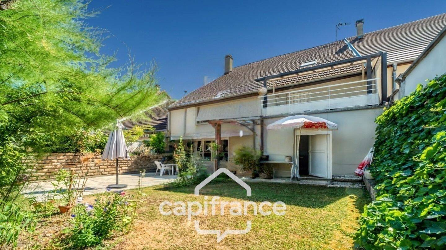 Maison 6 pièces 165 m² · à Plainoiseau · 165 m² · 255 000 €
