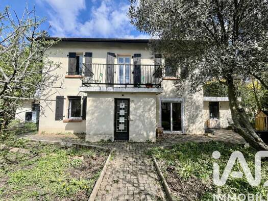 Maison à vendre 419 000 € 6 pièces 4 chambres 118 m² 528 m² de terrain Vernand Annemasse 74100