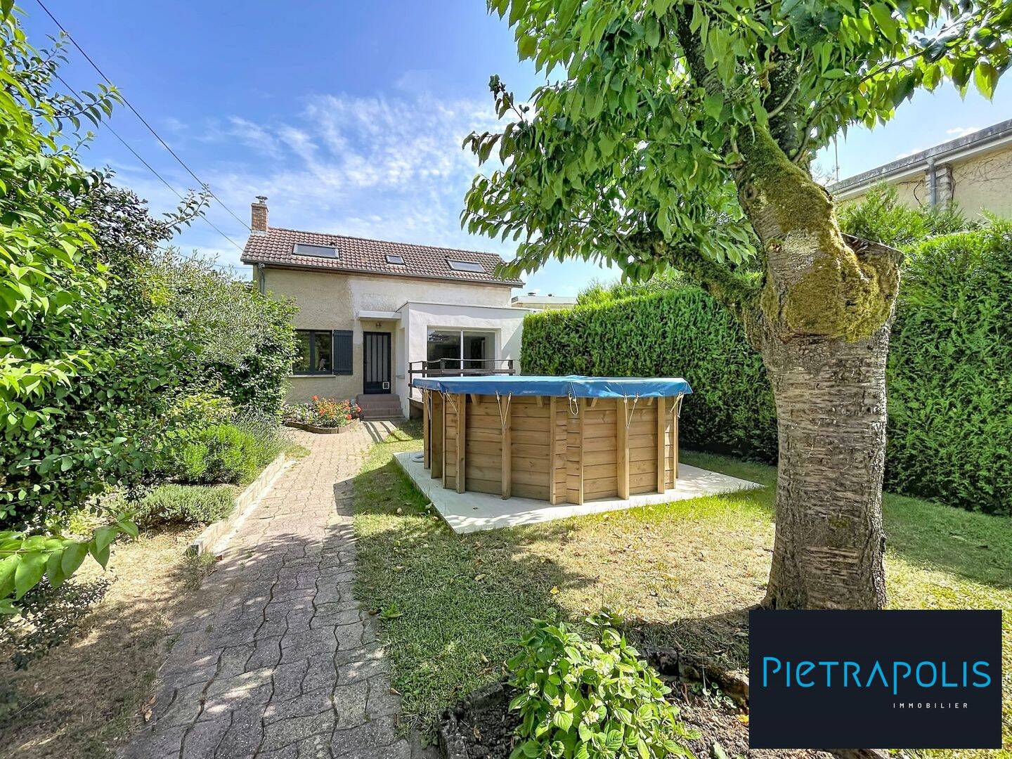 Maison 6 pièces 94 m² · à Dijon · 94,4 m² · 299 000 €