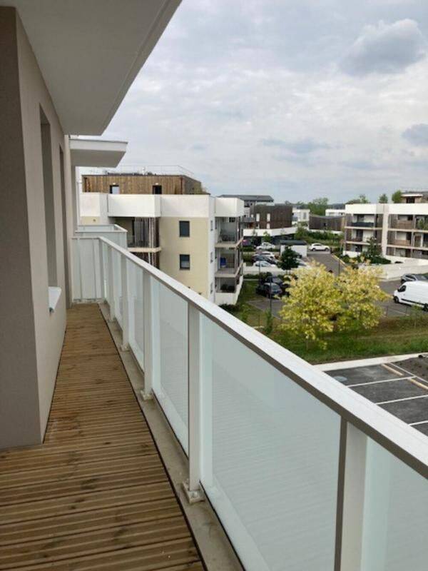 2 pièces 42 m² · à Villenave-d'Ornon · 42 m² · 618 €