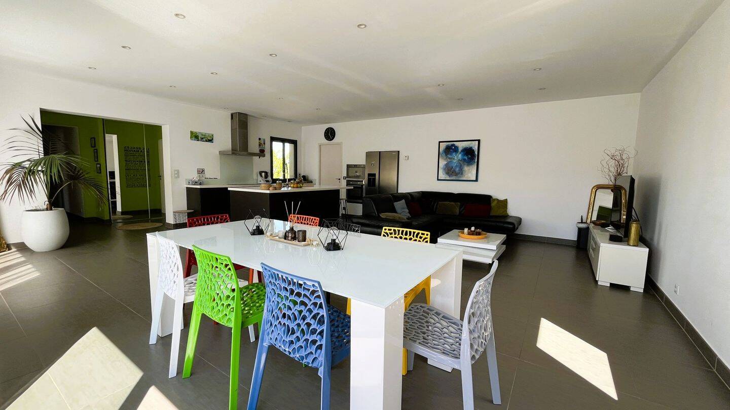 Maison 5 pièces 130 m² · à Le Pouget · 129,8 m² · 409 000 €