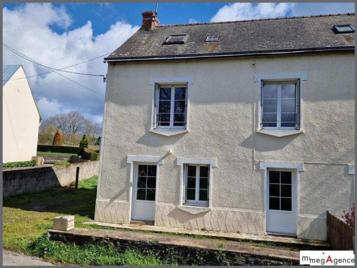 Maison 3 pièces 81 m² · à La Chapelle-de-Brain · 81 m² · 88 000 €