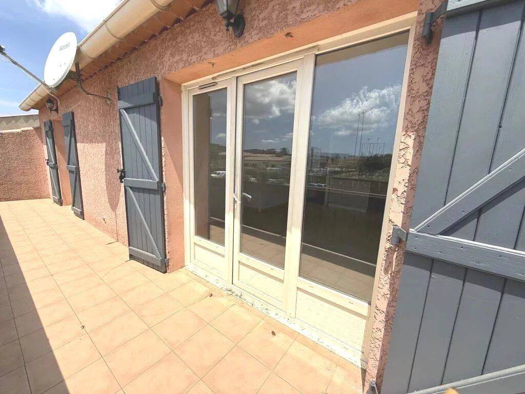 Appartement 3 pièces 70 m² · à Saint-Maximin-la-Sainte-Baume · 70 m² · 219 000 €